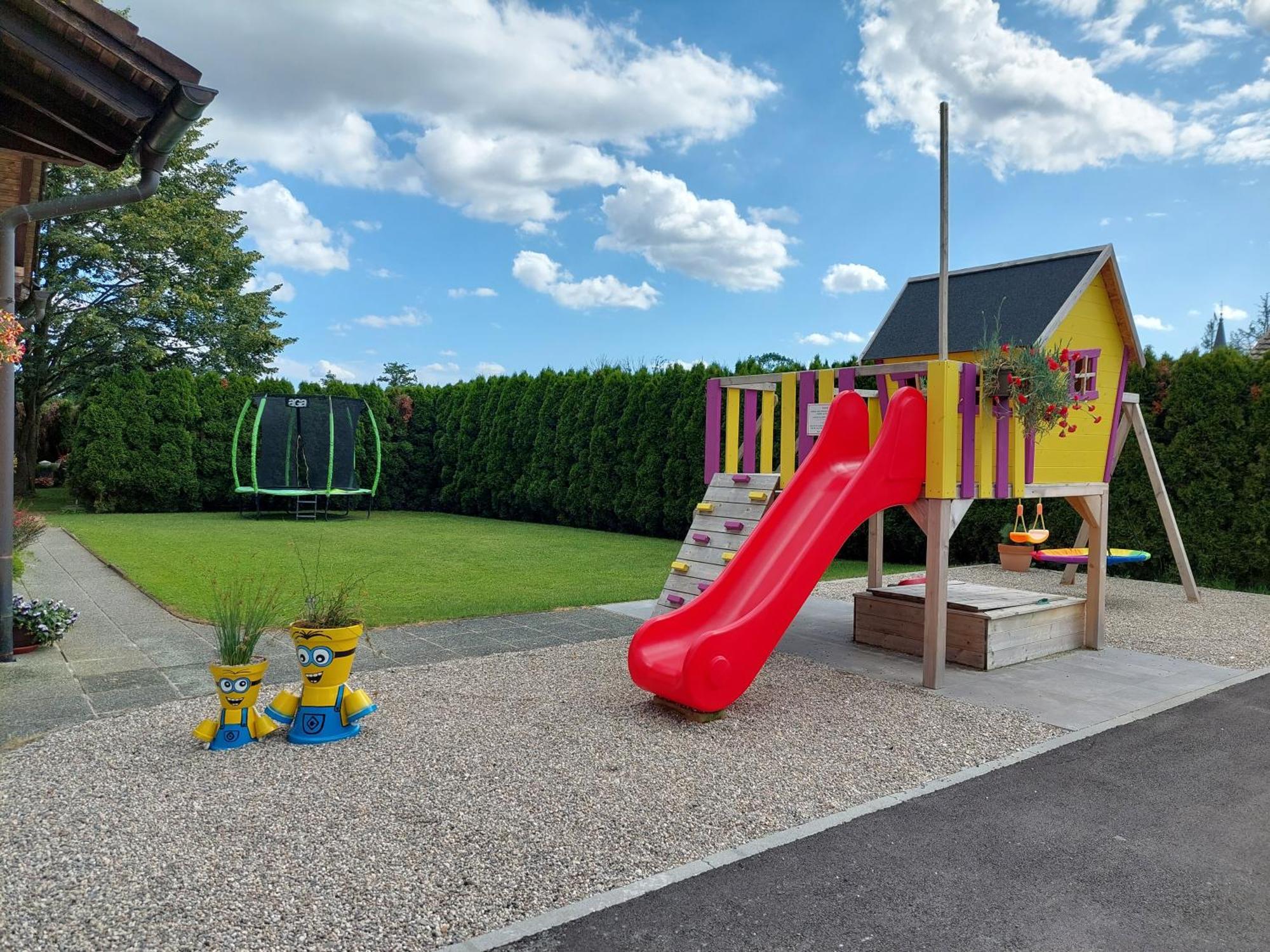 Studio Apartma Zirovnik ツェルクニェ・ナ・ゴレニスケム エクステリア 写真